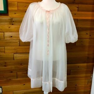 VTG Vanity Fair peignoir sheer babydoll robe